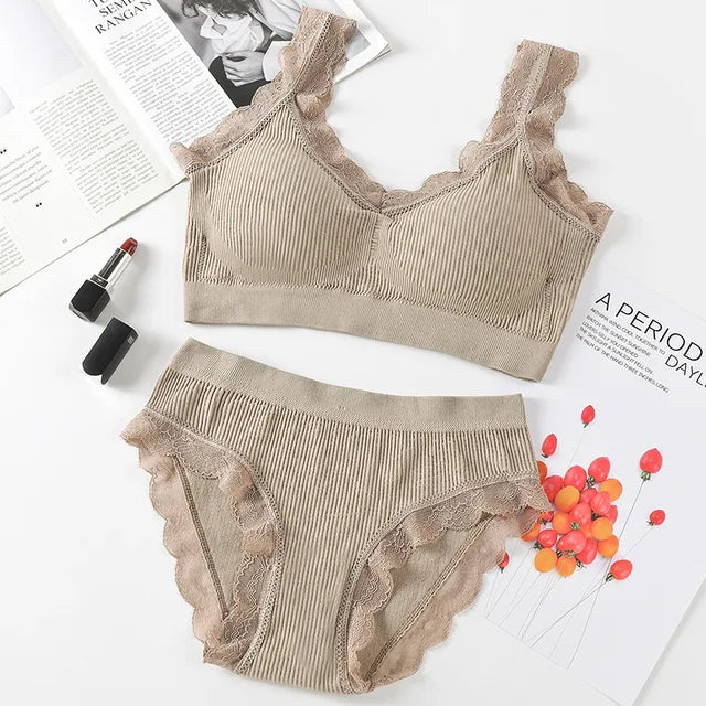 Women's UnderWired Full Cup Lace Multiway Bra with Matching Panty (Set of 6)