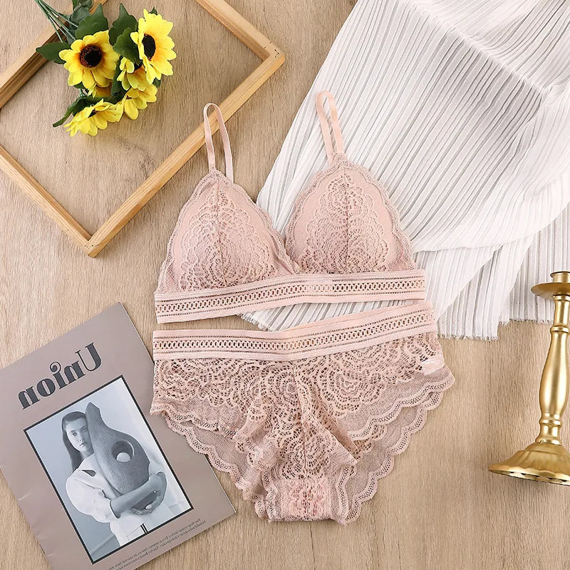 Women's UnderWired Full Cup Lace Multiway Bra with Matching Panty (Set of 6)