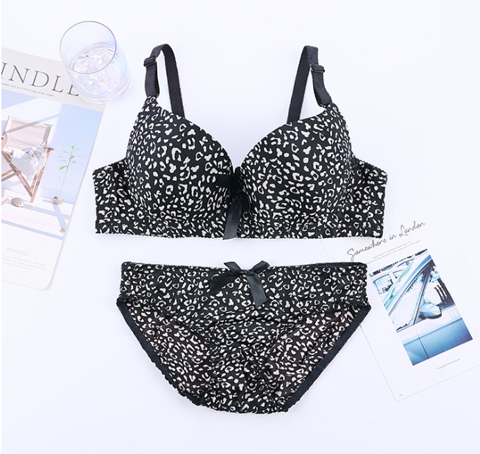 Women's UnderWired Full Cup Lace Multiway Bra with Matching Panty (Set of 6)