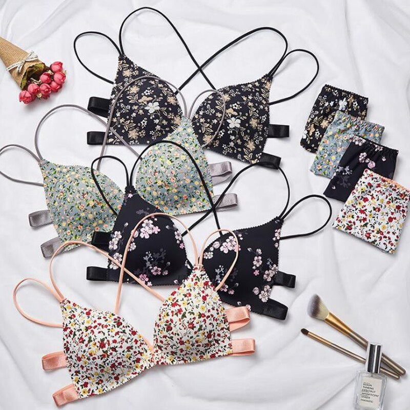 Women's UnderWired Full Cup Lace Multiway Bra with Matching Panty (Set of 4)
