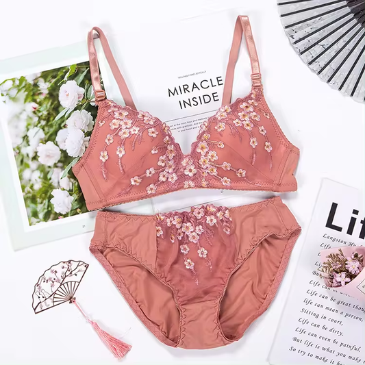 Women's UnderWired Full Cup Lace Multiway Bra with Matching Panty (Set of 4)