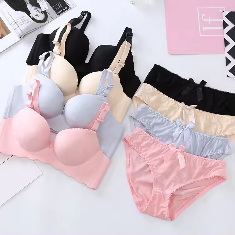 Women's UnderWired Full Cup Lace Multiway Bra with Matching Panty (Set of 4)