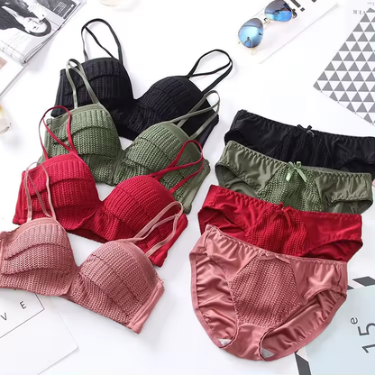 Women's UnderWired Full Cup Lace Multiway Bra with Matching Panty (Set of 4)
