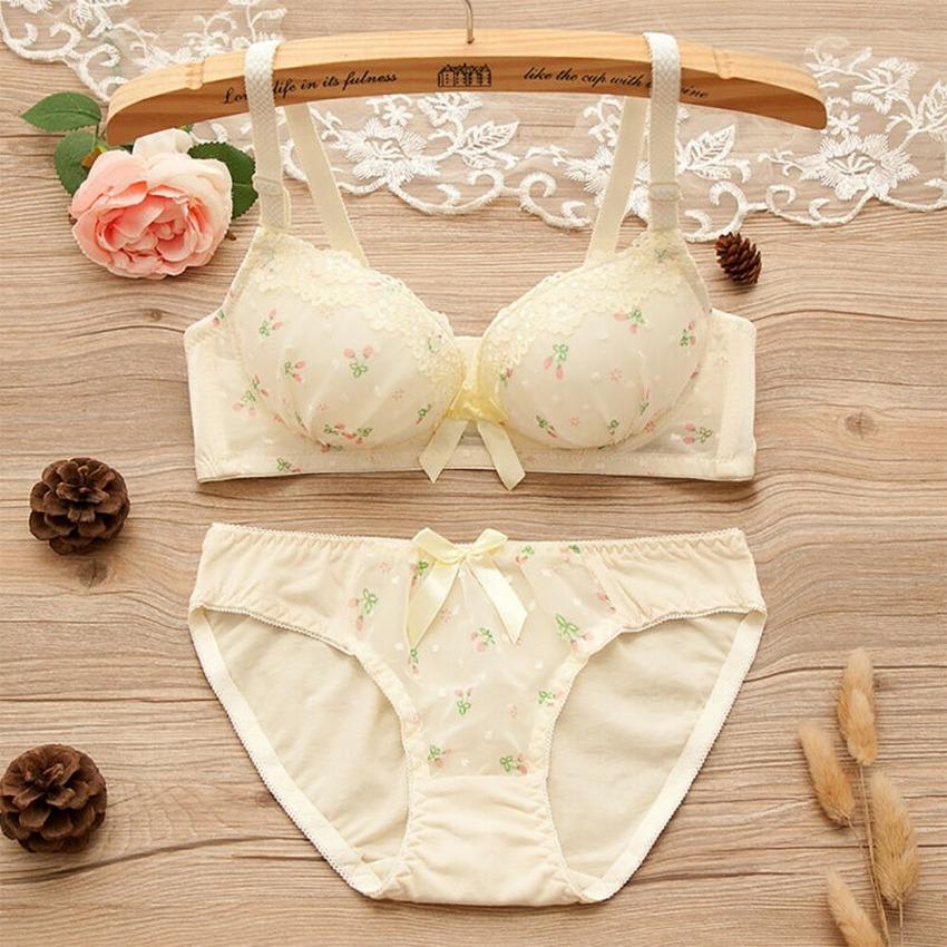 Women's UnderWired Full Cup Lace Multiway Bra with Matching Panty (Set of 4)
